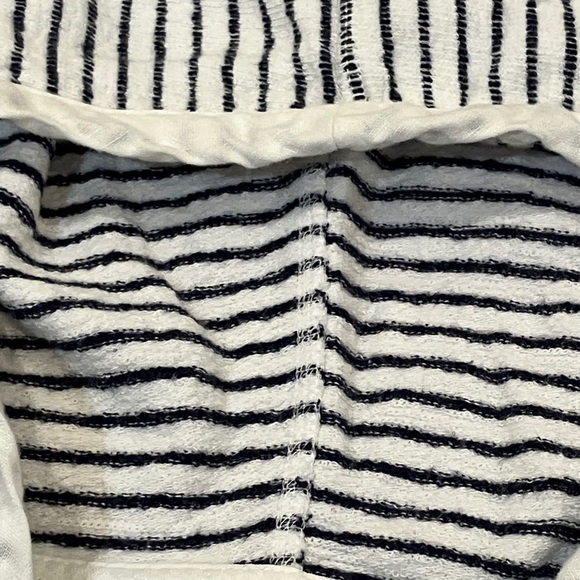 Tommy Bahama women’s small terry cloth white  Hoodie with blue stripes - Picture 11 of 12